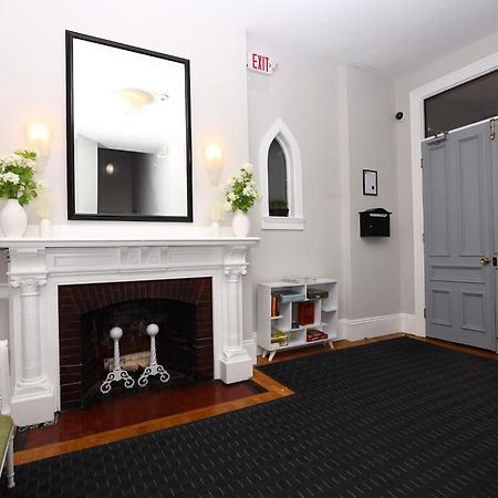 Large Stylish Newbury Street Studio W/ Kitchen Boston Esterno foto
