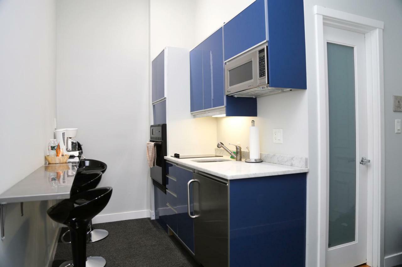 Large Stylish Newbury Street Studio W/ Kitchen Boston Esterno foto